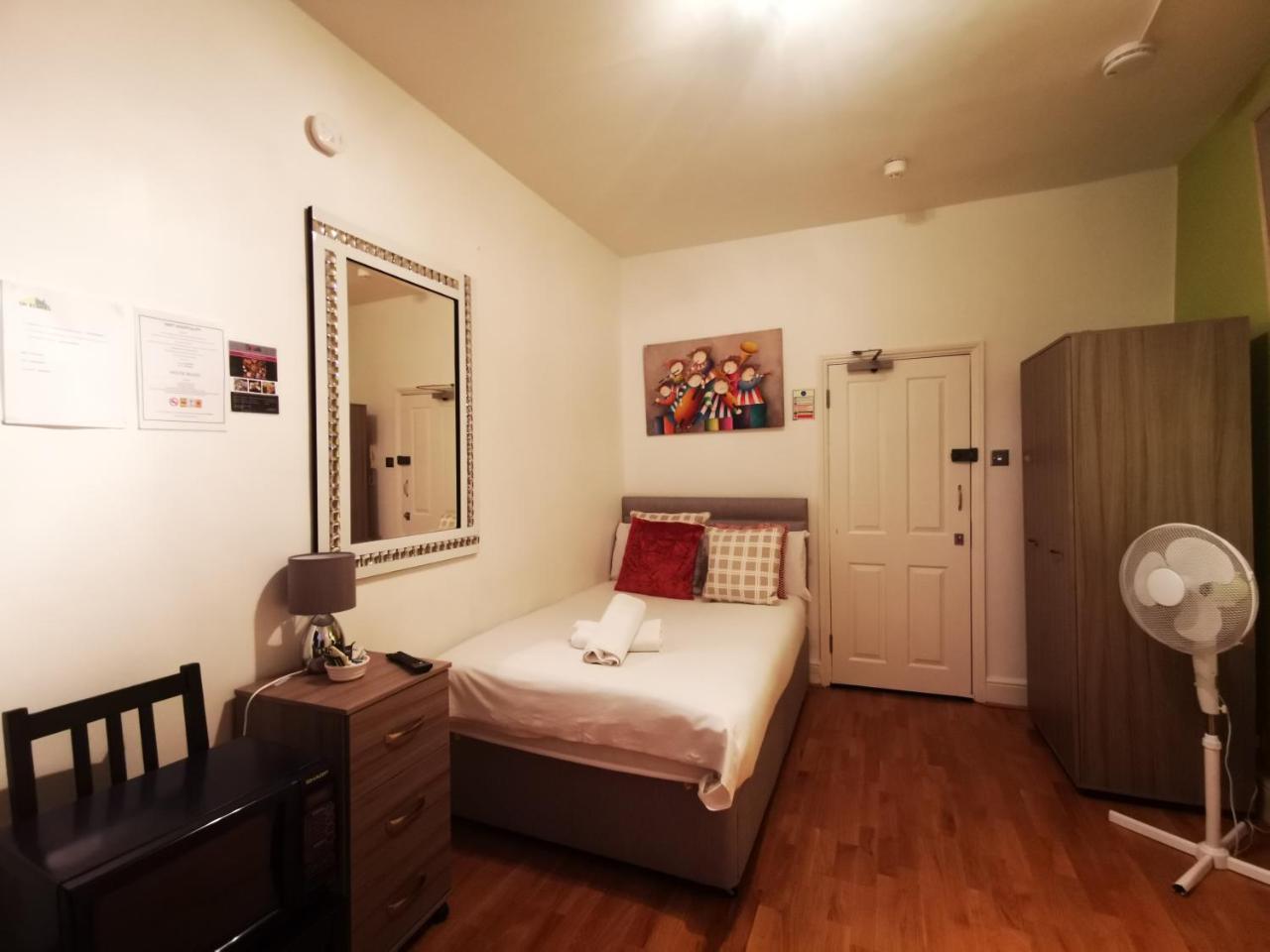 Capital Host- Apartments Euston 런던 외부 사진