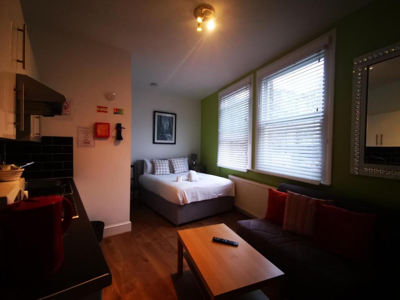Capital Host- Apartments Euston 런던 외부 사진
