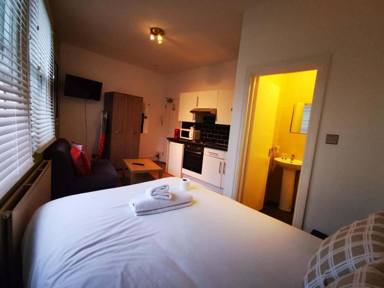Capital Host- Apartments Euston 런던 외부 사진