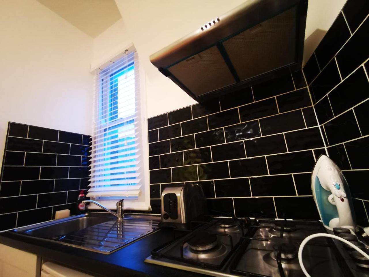 Capital Host- Apartments Euston 런던 외부 사진