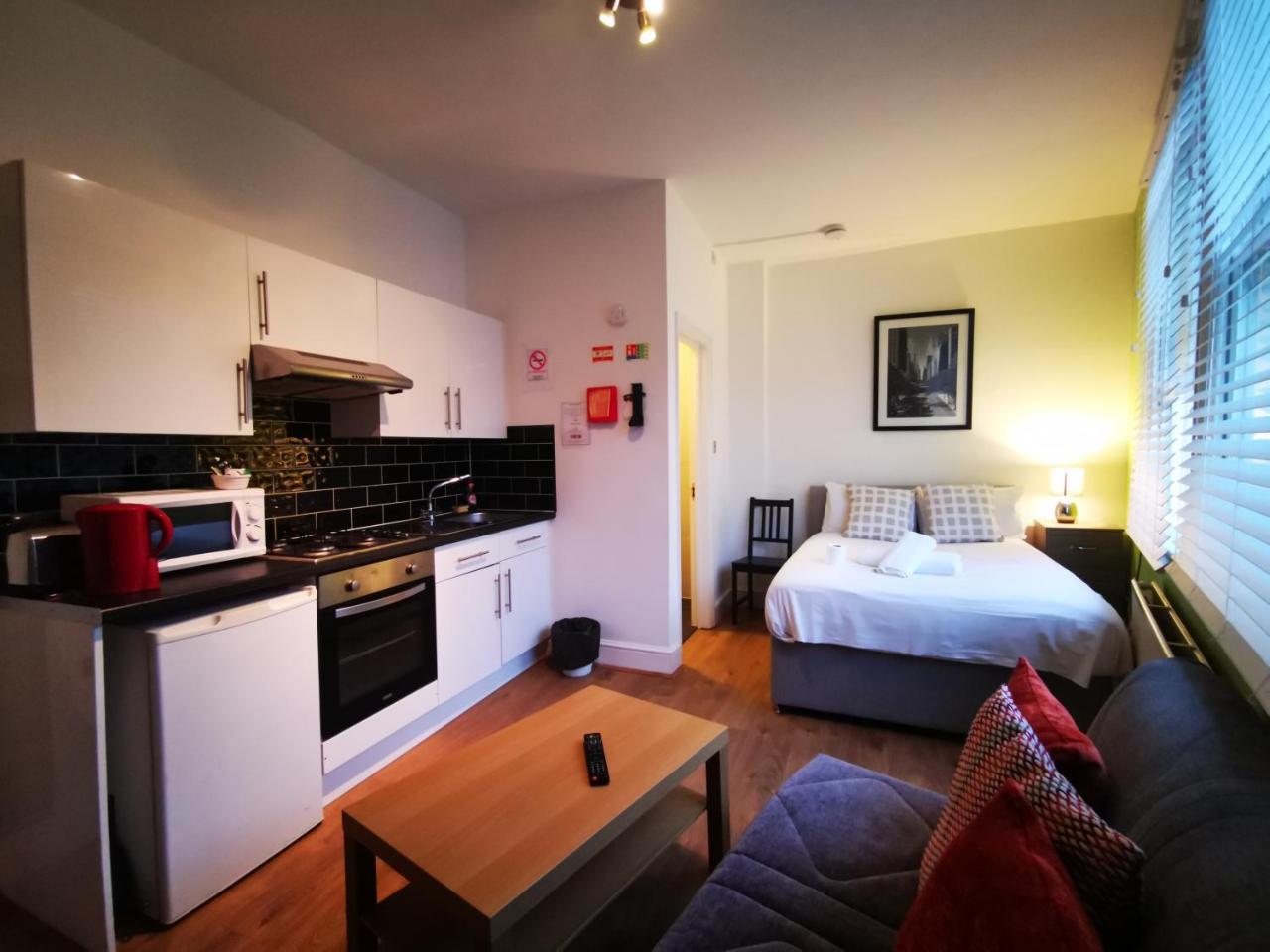 Capital Host- Apartments Euston 런던 외부 사진